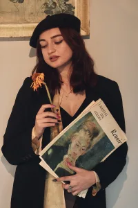 Depuis la nuit des temps, les fleurs ont été utilisées pour exprimer nos pensées les plus profondes et les émotions les plus sincères. La beauté éphémère et délicate des pétales parle d&rsquo;elle-même et ajoute une touche de poésie à nos [&hellip;]