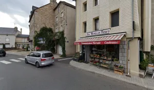 Aux Monts En Fleurs à Peyre en Aubrac