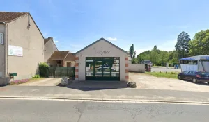 Lucy Flor à Mur-de-Sologne