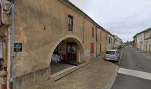 La Cascade Fleurie à Geaune