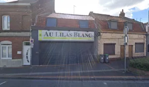 au lilas blanc à Leers
