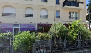 Aux Fleurs De La Gare à Houilles