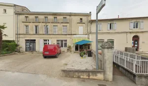 La Chaumière Fleurie à Targon
